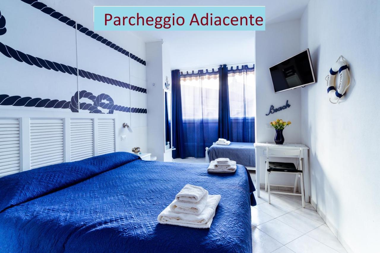 "6 In Centro" Guest House San Remo Buitenkant foto