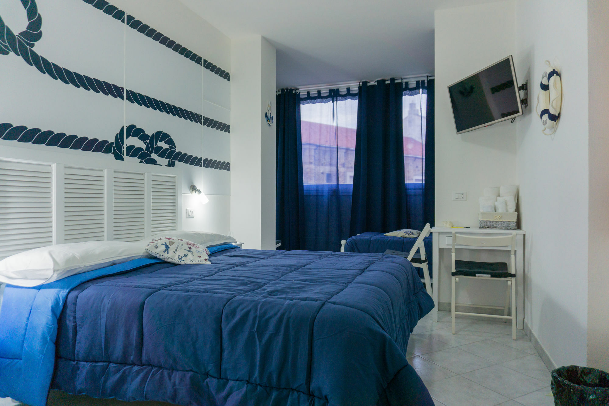 "6 In Centro" Guest House San Remo Buitenkant foto