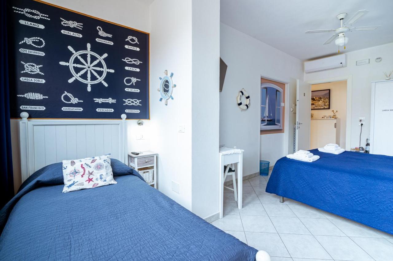 "6 In Centro" Guest House San Remo Buitenkant foto
